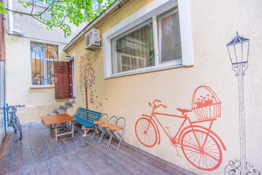 Hostel Berloga Oděsa Exteriér fotografie
